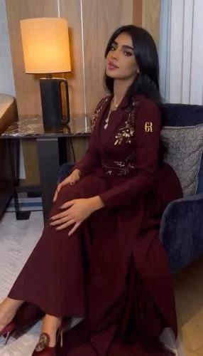Elegant burgundy embroidered abaya