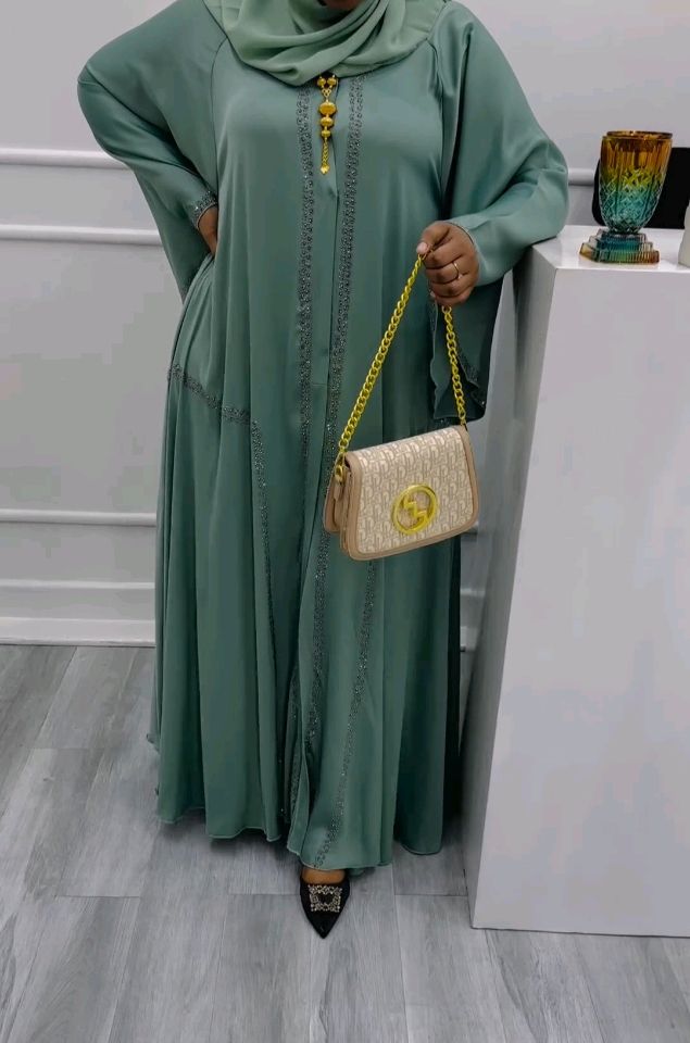 Abaya 02