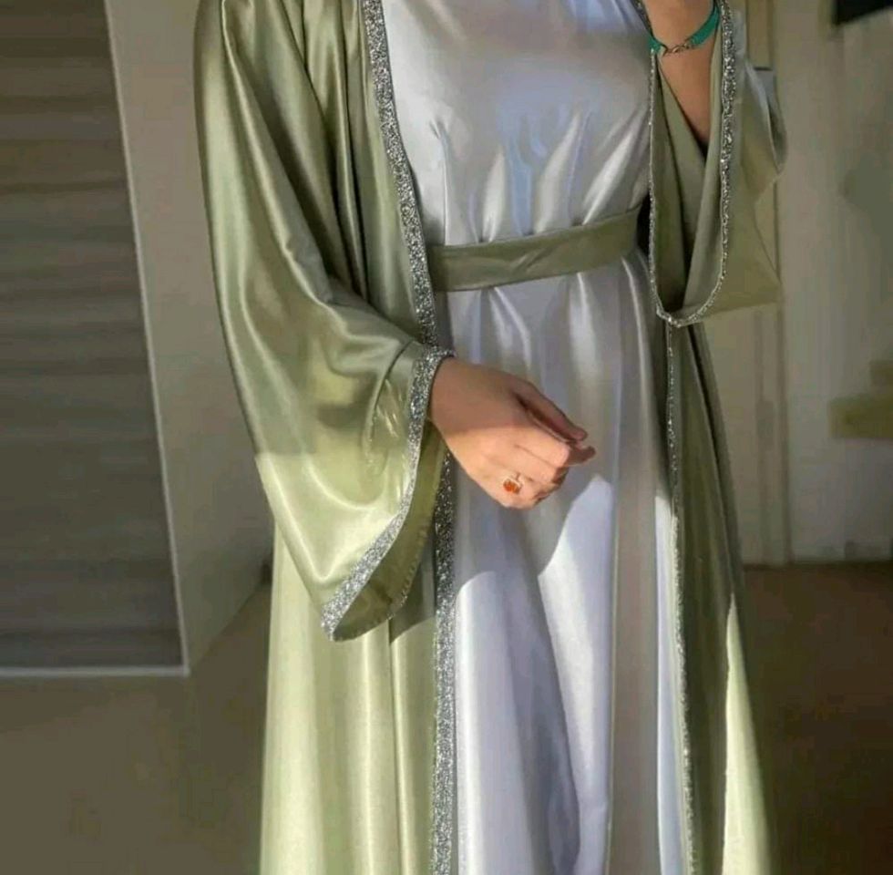 Abaya 03