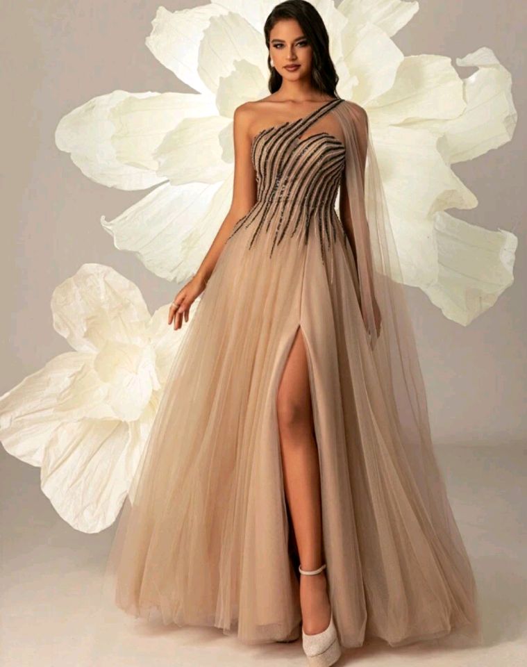 Long party and evening dress 4